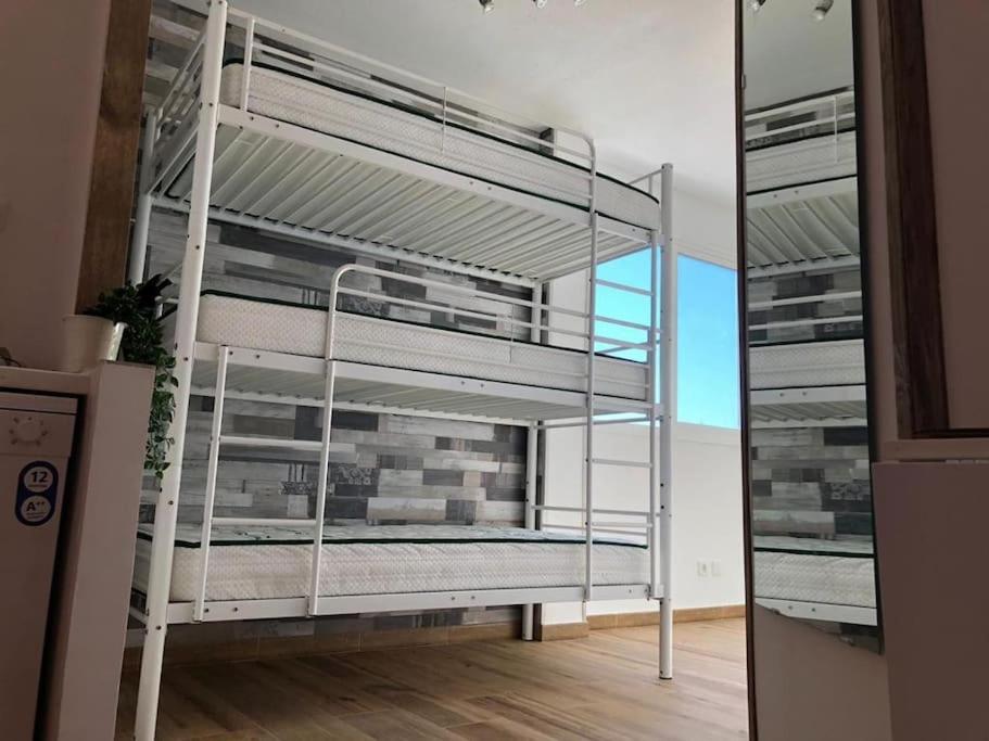 Brigh Loft Dishwaser Surfers&Nomads Las Palmas de Gran Canaria Eksteriør billede
